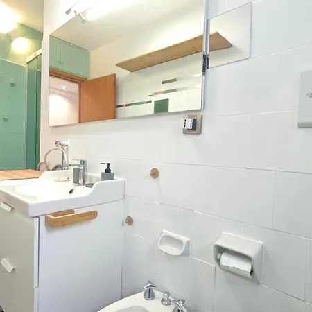 Hostdomus - Lift - Next To The Slopes Apartment *