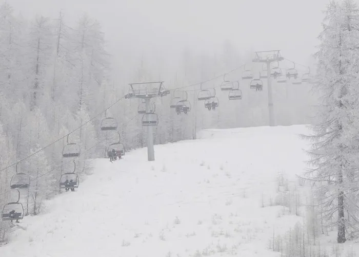 Hostdomus - Lift - Next To The Slopes Apartment